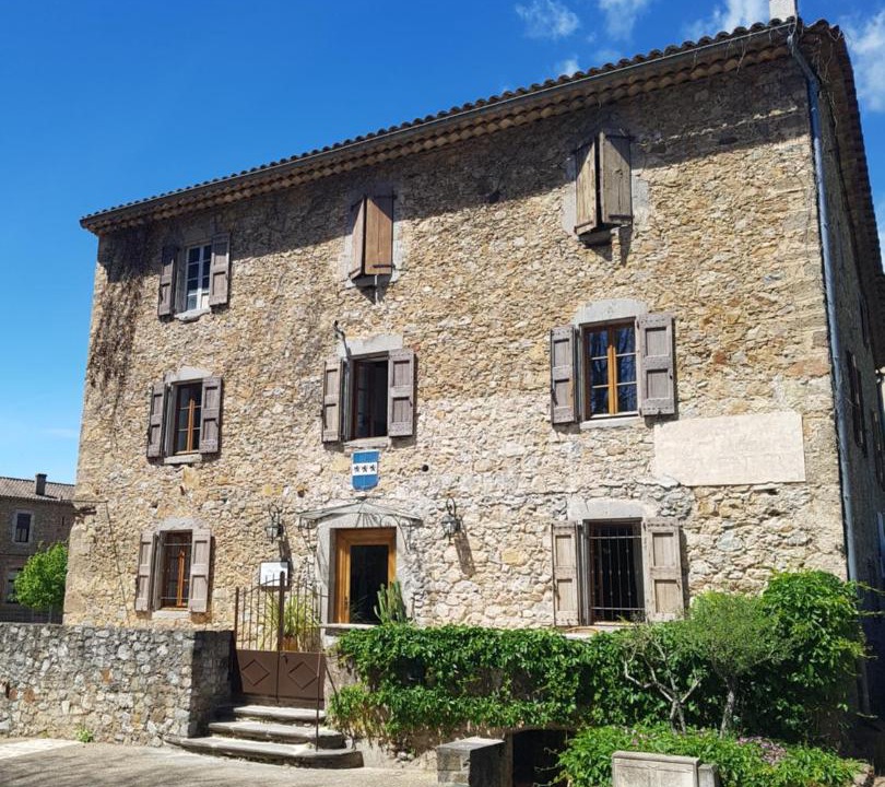 Photo of Buildings in Generargues