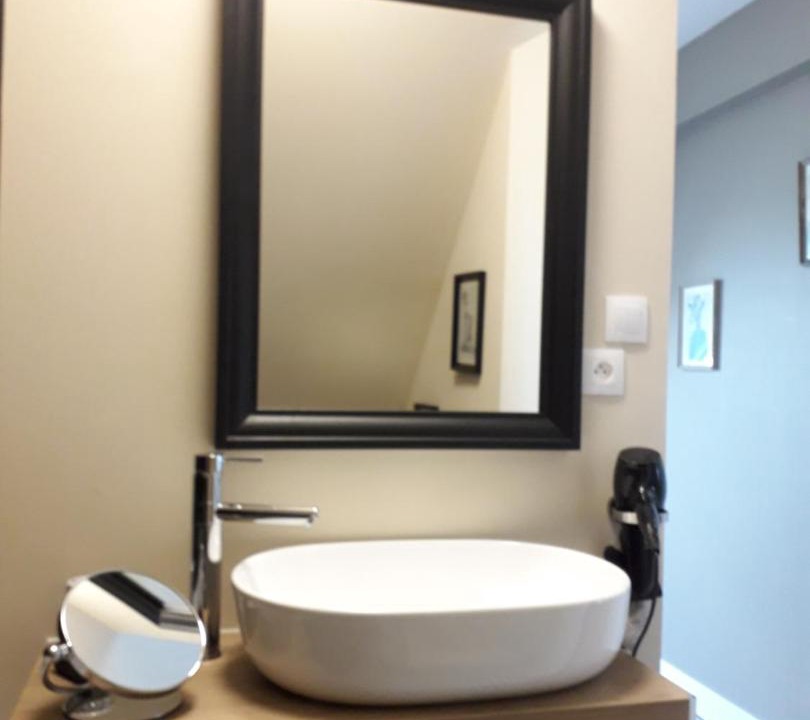 Photo of Bathroom in Isigny-sur-Mer