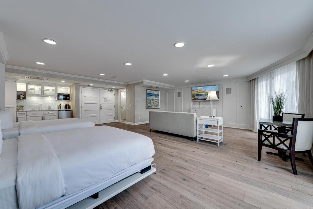 Photo of Bedroom in Avalon