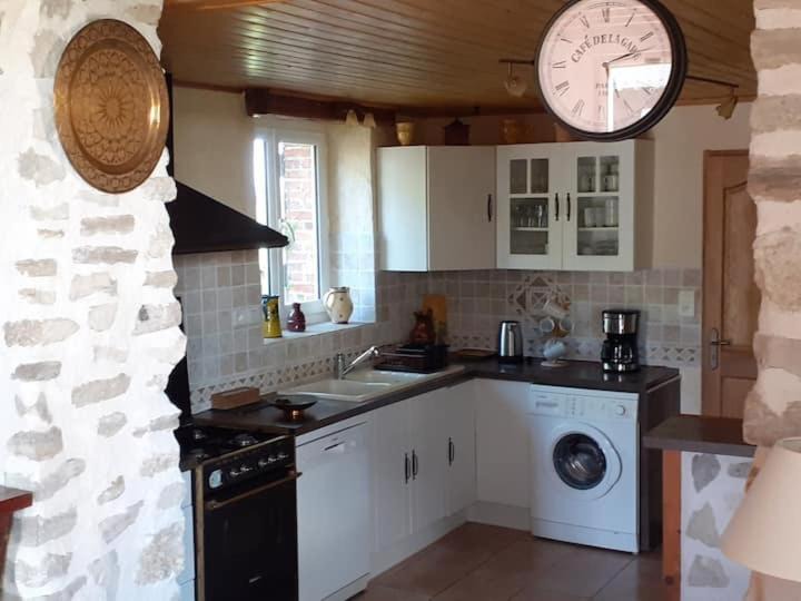 Photo of Kitchen in Saint-Clement-de-Regnat