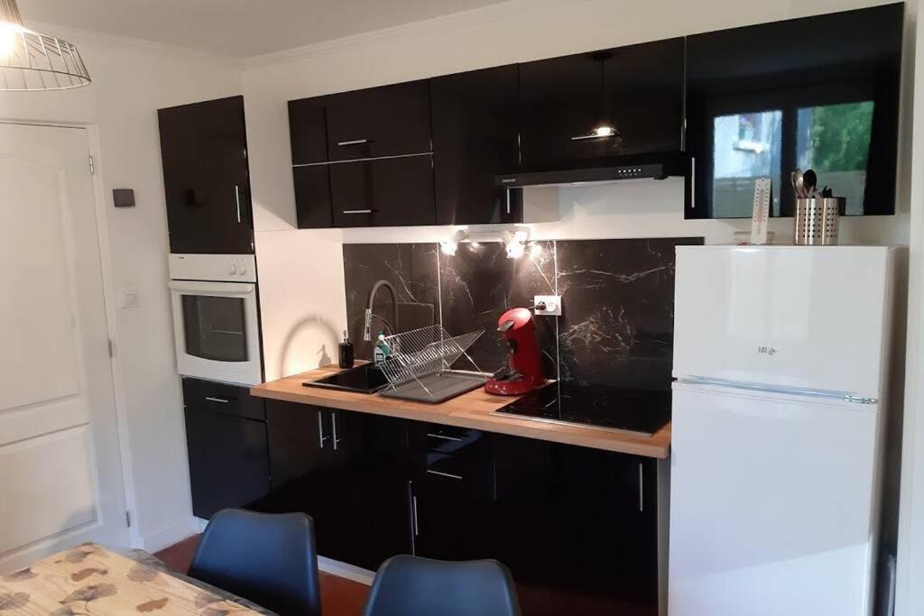 Photo of Others in Avallon