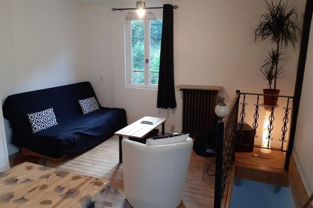 Photo of Others in Avallon