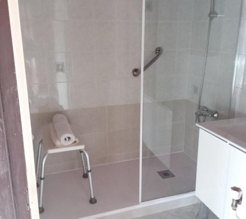Photo of Bathroom in Estavar