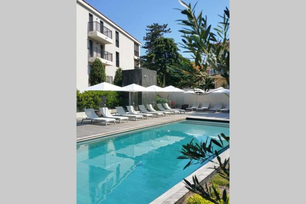 Photo of Others in Saint-Tropez City Centre