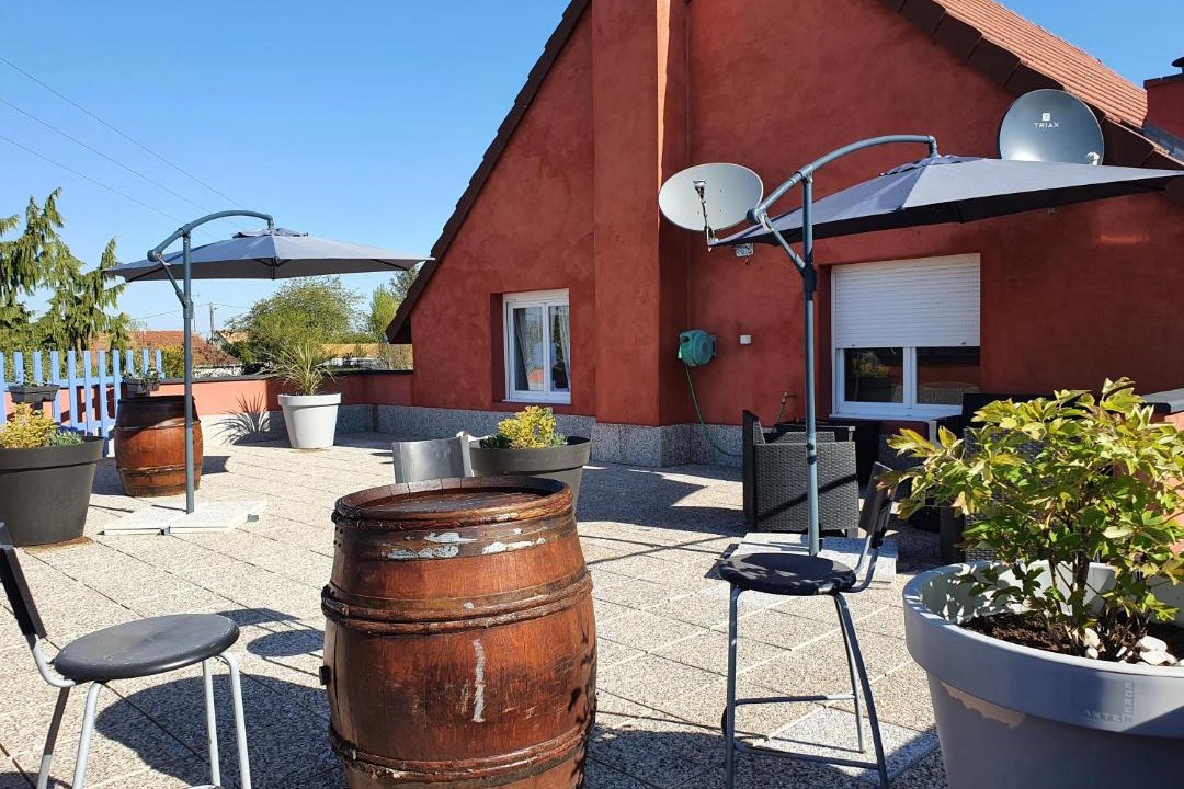 Photo of Others in Lanthes