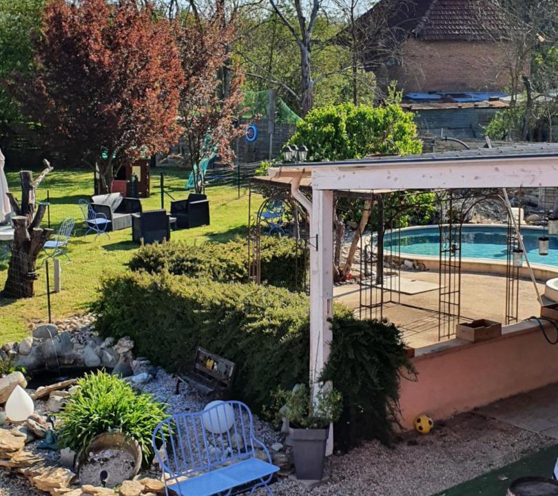 Photo of Others in Lanthes