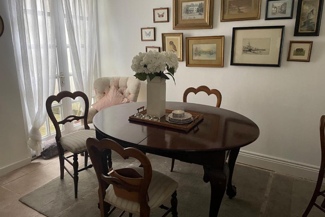 Photo of Livingroom in Old Town Hastings