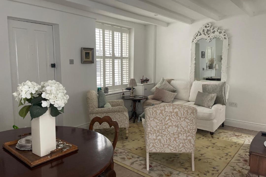 Photo of Livingroom in Old Town Hastings