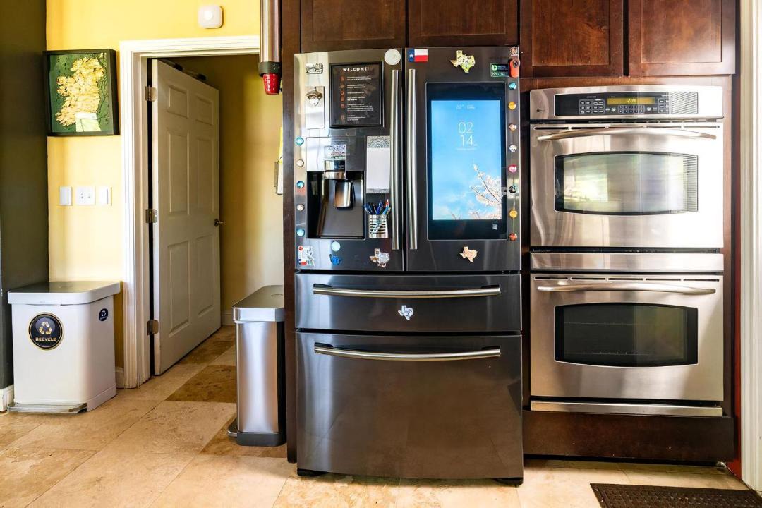 Photo of Kitchen in East Cesar Chavez