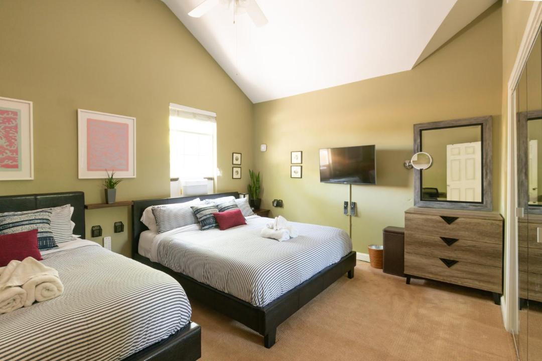 Photo of Bedroom in East Cesar Chavez