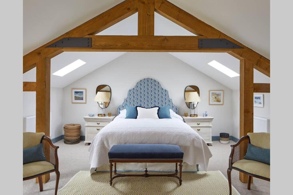 Photo of Bedroom in Alton Barnes