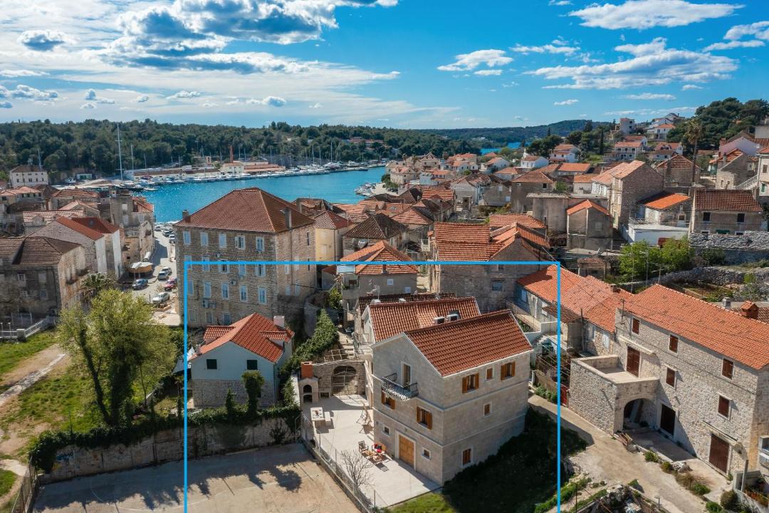 Photo of Others in Milna (Brac)