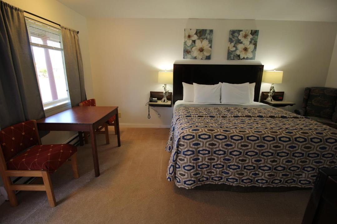 Photo of Others in Westport