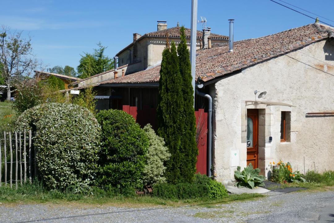 Photo of Buildings in Sadirac