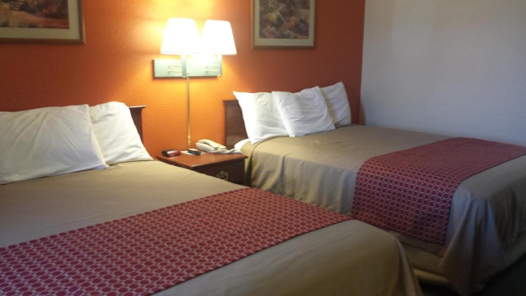 Photo of Bedroom in Henryetta