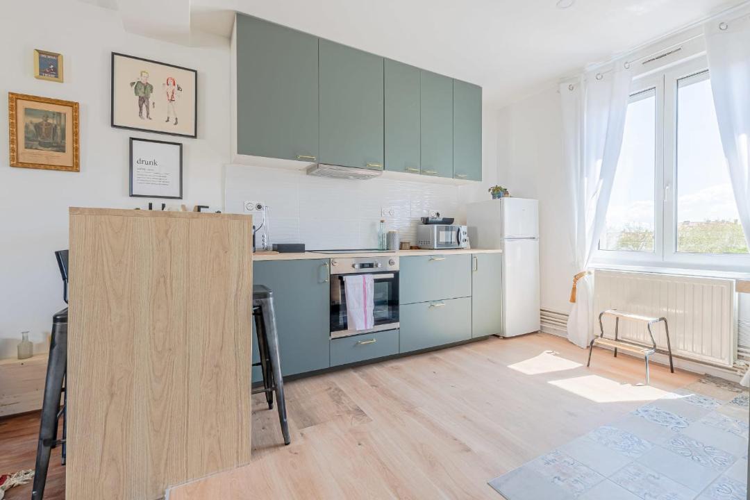 Photo of Others in Sablon