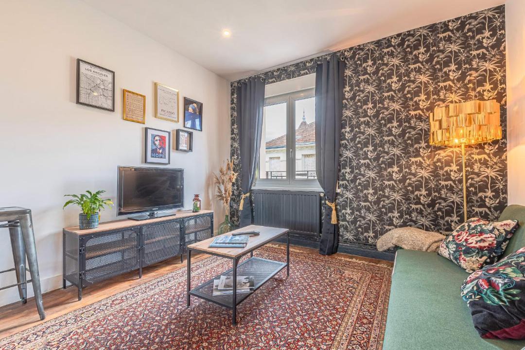 Photo of Others in Sablon