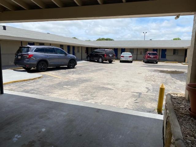 Photo of Others in Seguin
