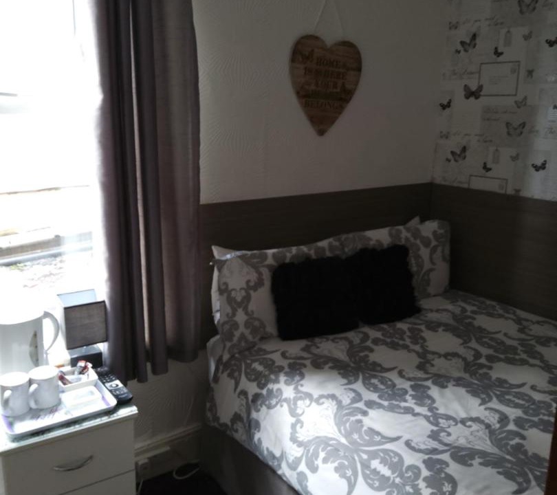 Photo of Bedroom in Blackpool Town Center