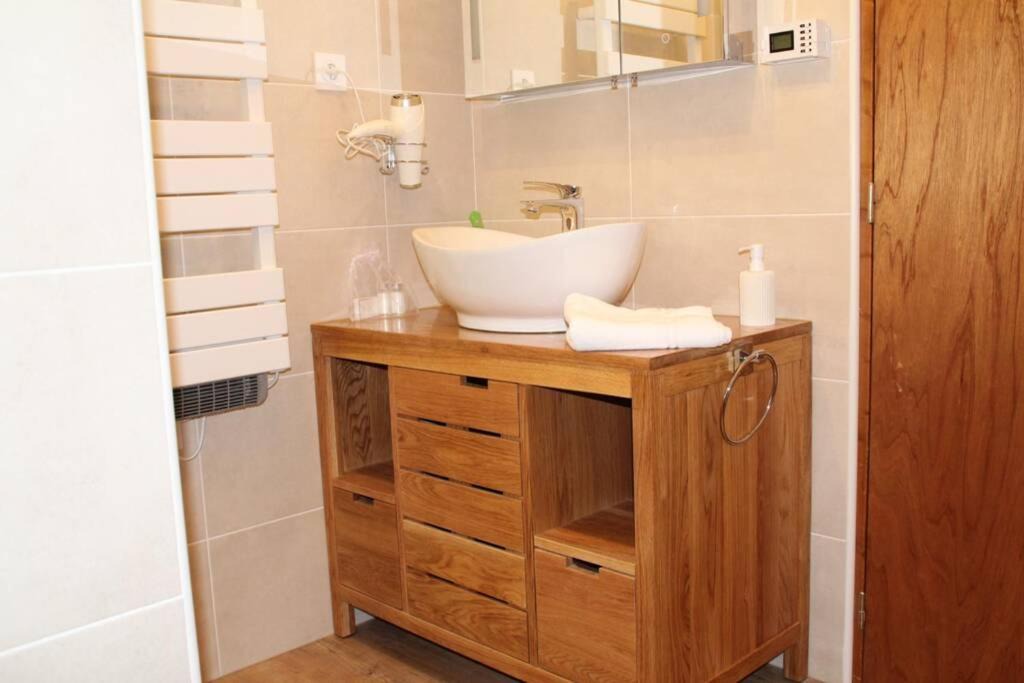 Photo of Bathroom in Frayssinet-le-Gelat