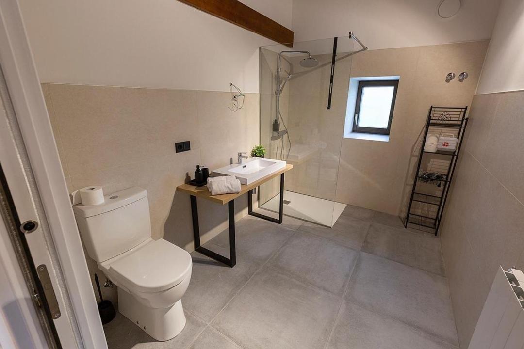 Photo of Bathroom in Olaskoegia