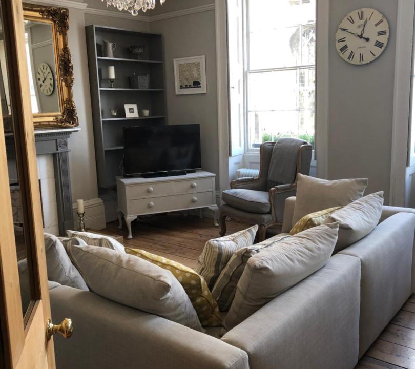 Photo of Livingroom in Stamford