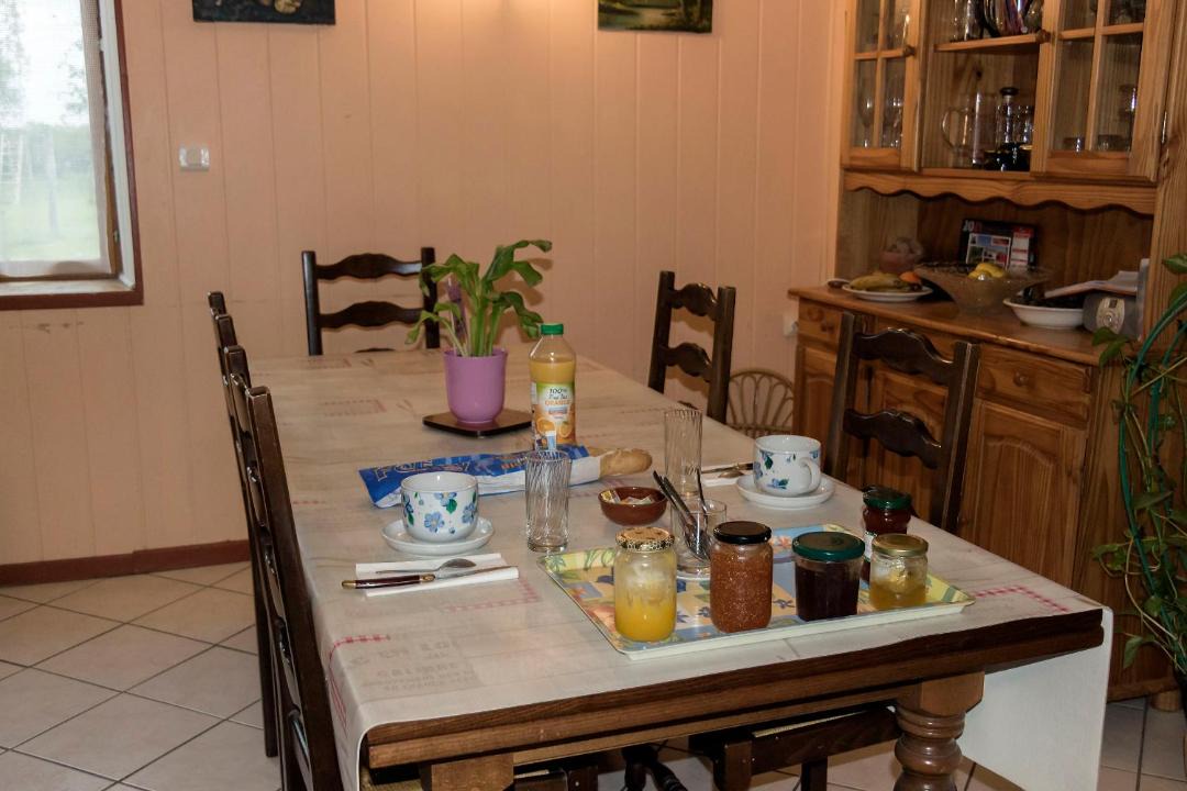 Photo of Others in Blet