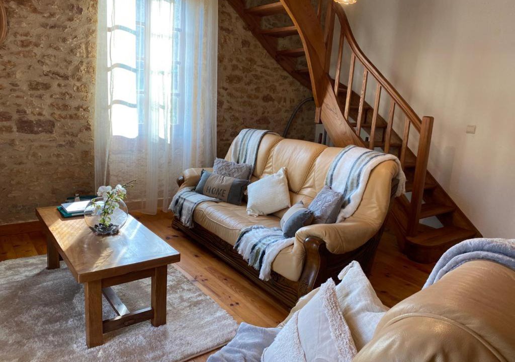 Photo of Livingroom in Frayssinet-le-Gelat