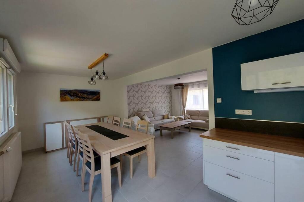 Photo of Others in Montherme