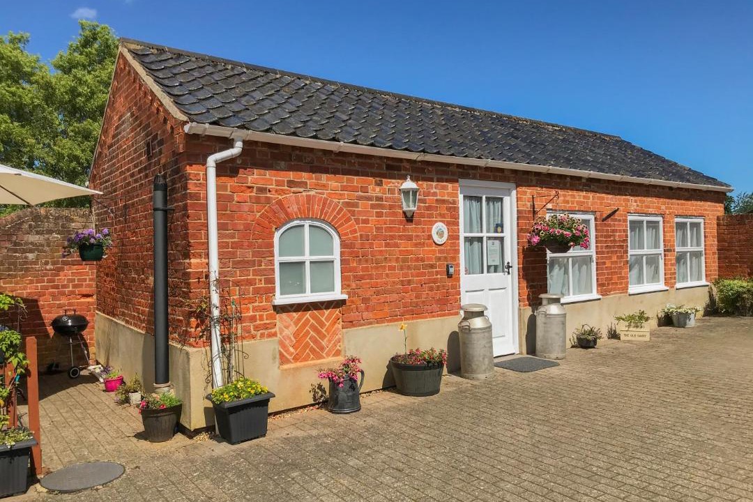 Photo of Others in Hickling