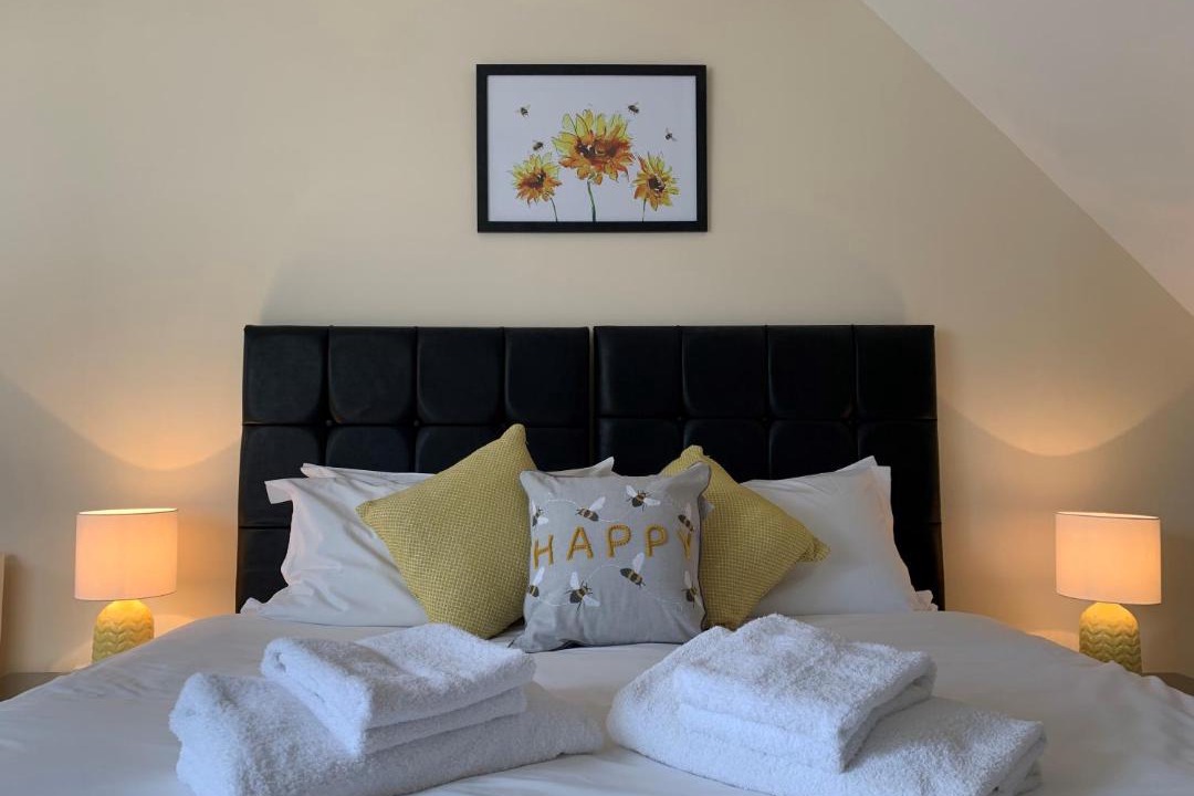 Photo of Bedroom in West Knighton