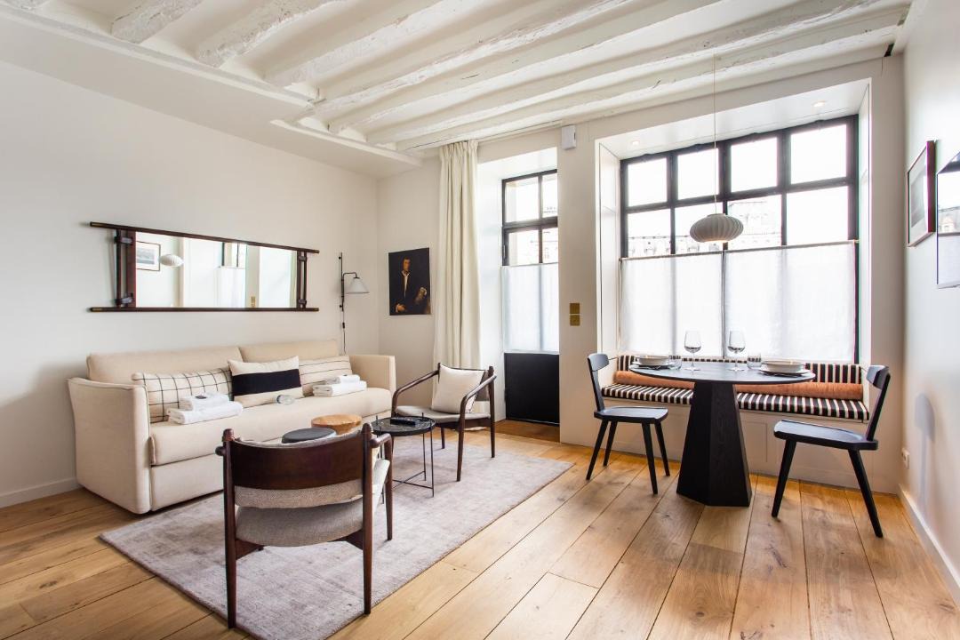 Photo of Livingroom in Notre Dame