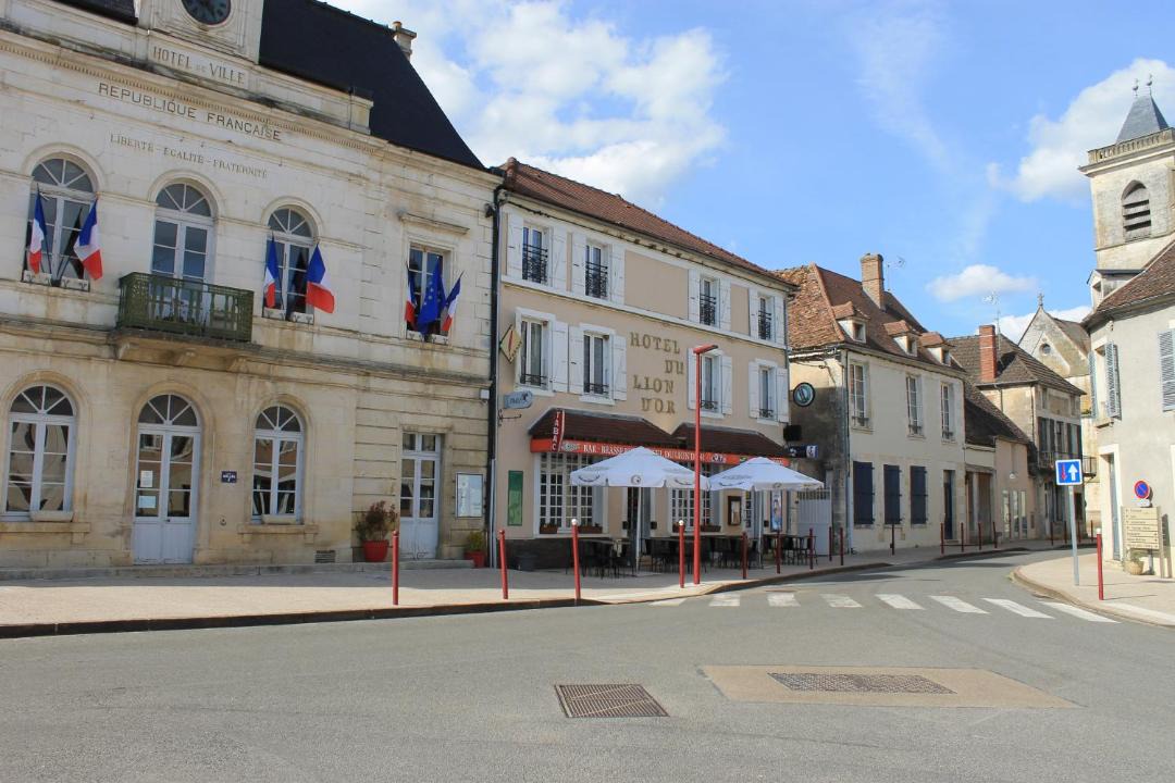 Photo of Others in Coulanges-sur-Yonne