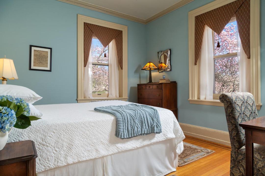 Photo of Bedroom in Powelton Village