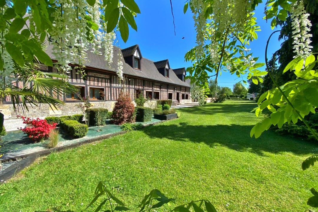 Photo of Others in Bordeaux-Saint-Clair