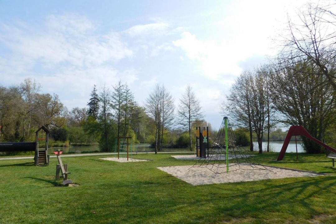 Photo of Outdoor in Bouere