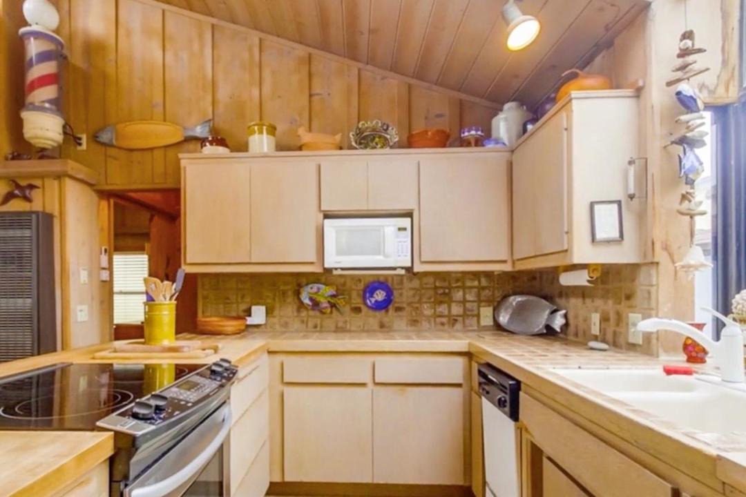 Photo of Kitchen in South Oceanside