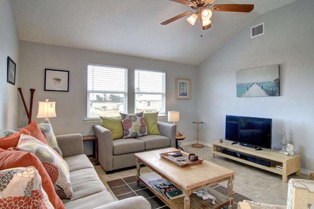 Photo of Livingroom in Port Aransas