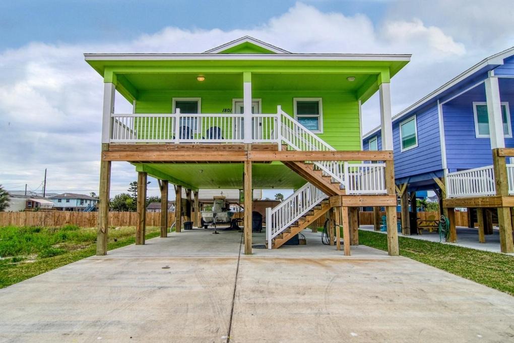 Photo of Buildings in Port Aransas