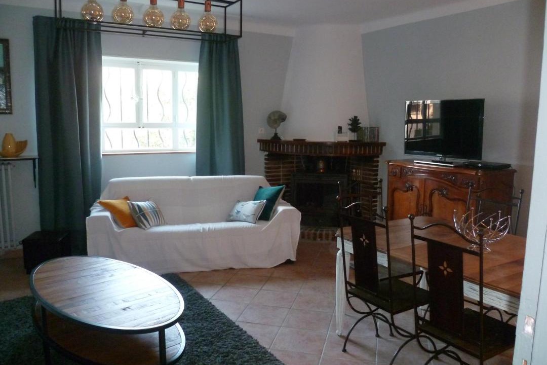 Photo of Livingroom in Eyguieres