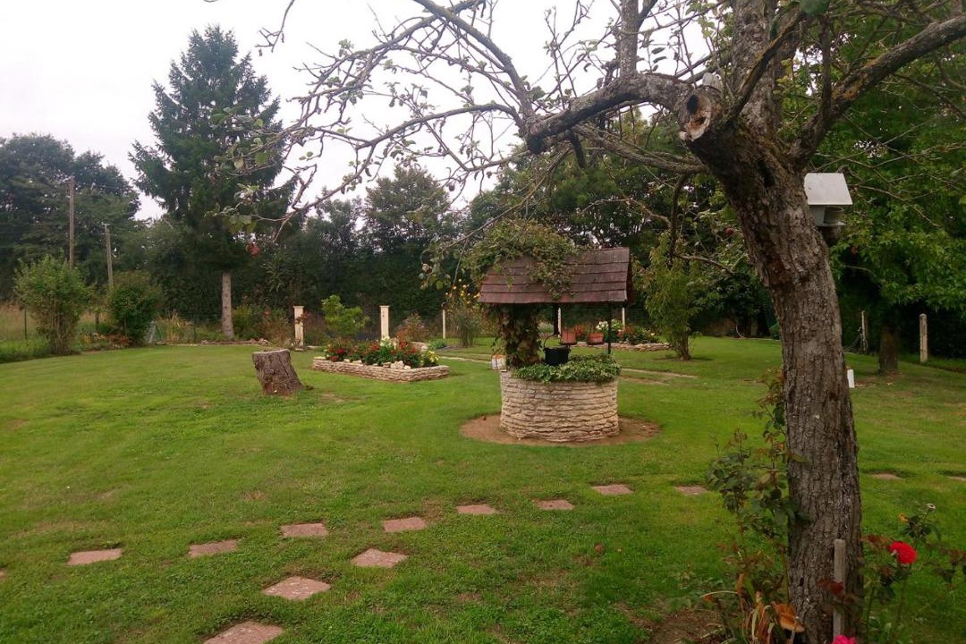 Photo of Others in Argences