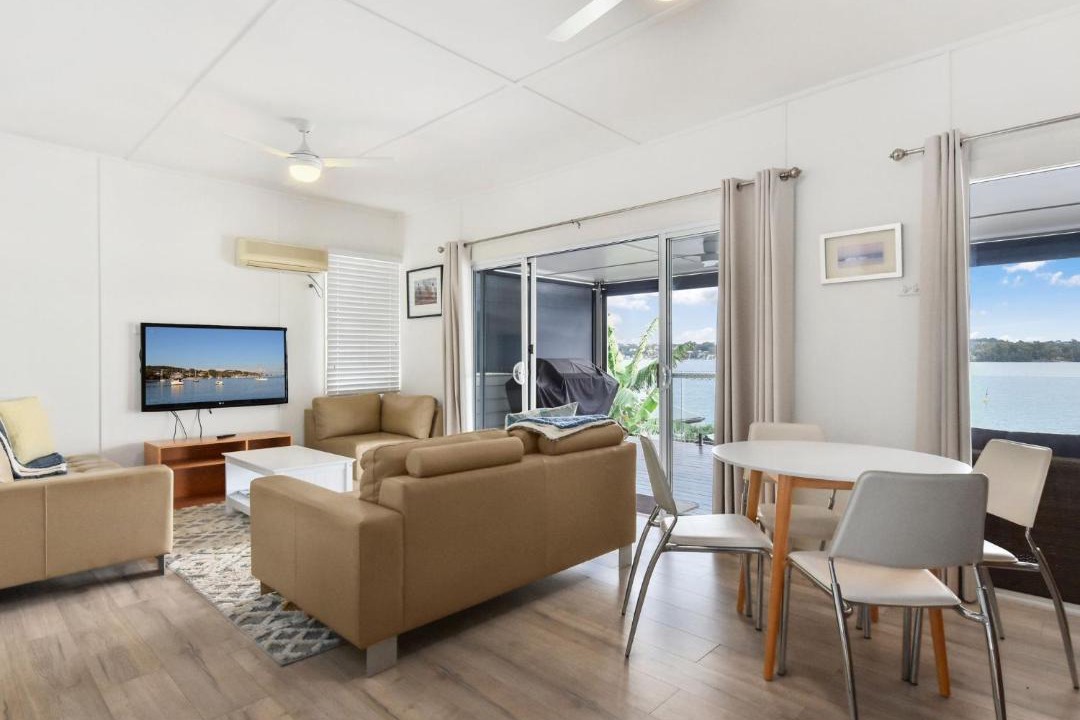 Photo of Livingroom in Coal Point