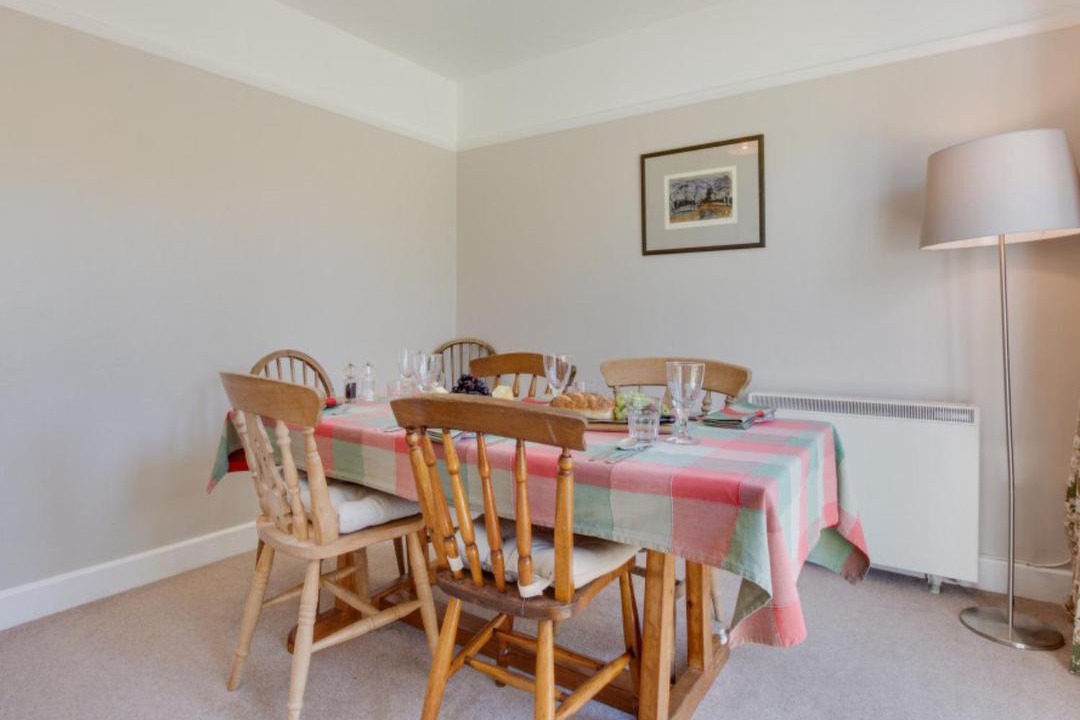 Photo of Livingroom in Abbess Roding