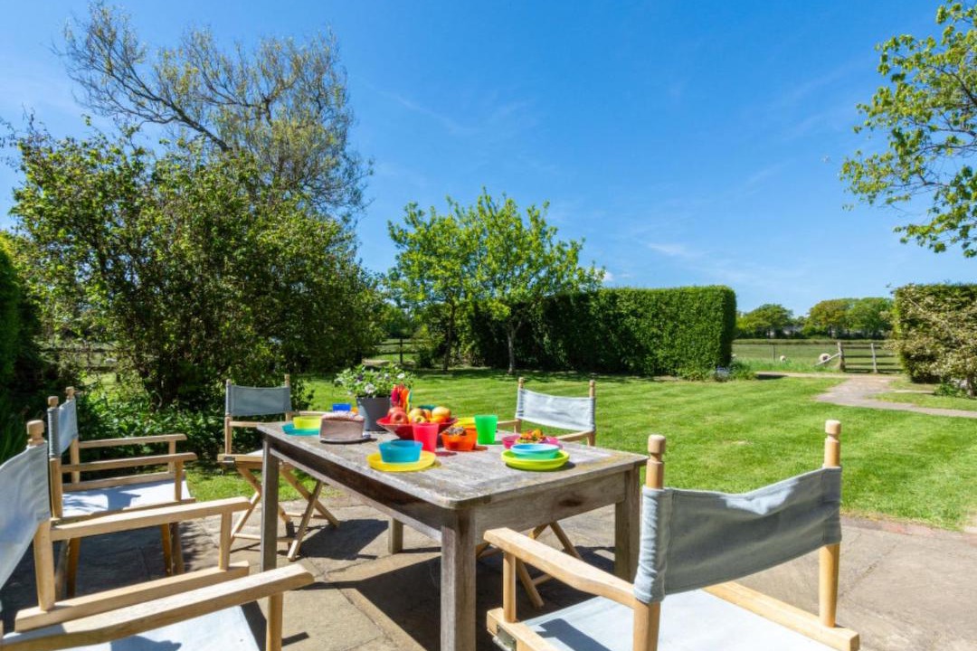 Photo of Patio Balcony in Abbess Roding