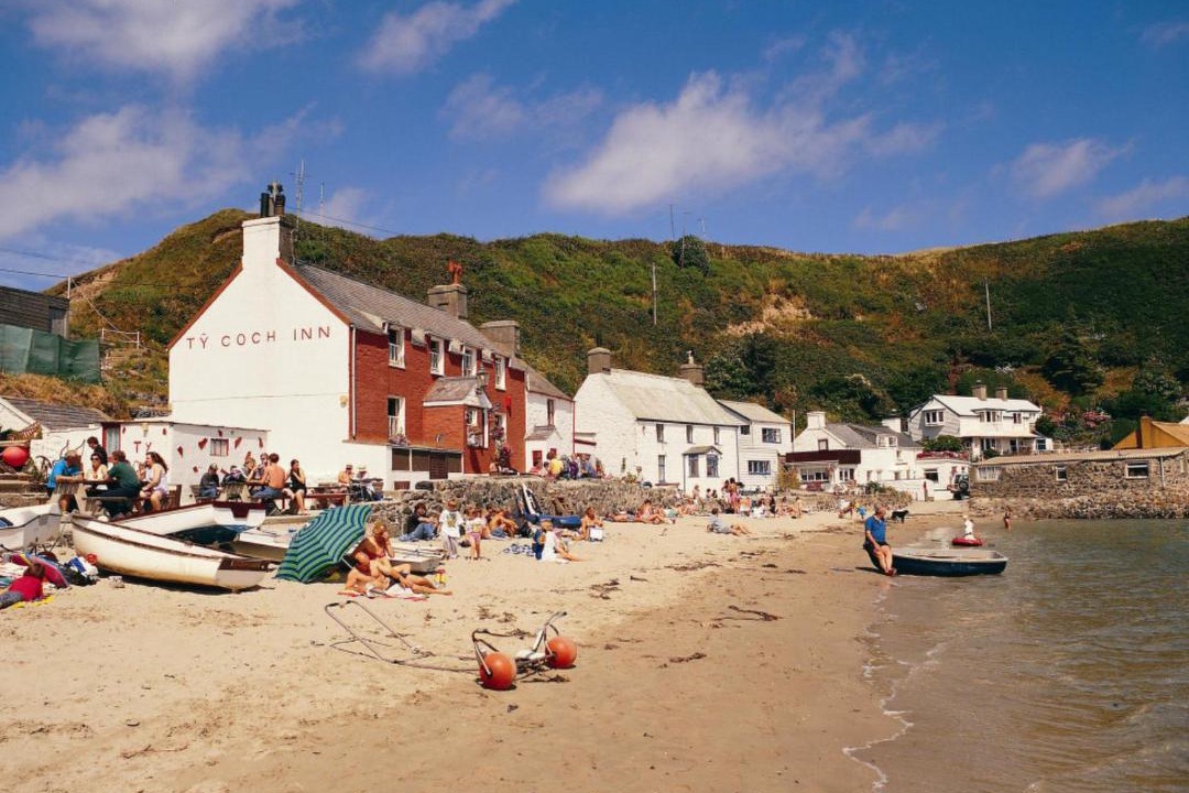 Photo of Others in Edern