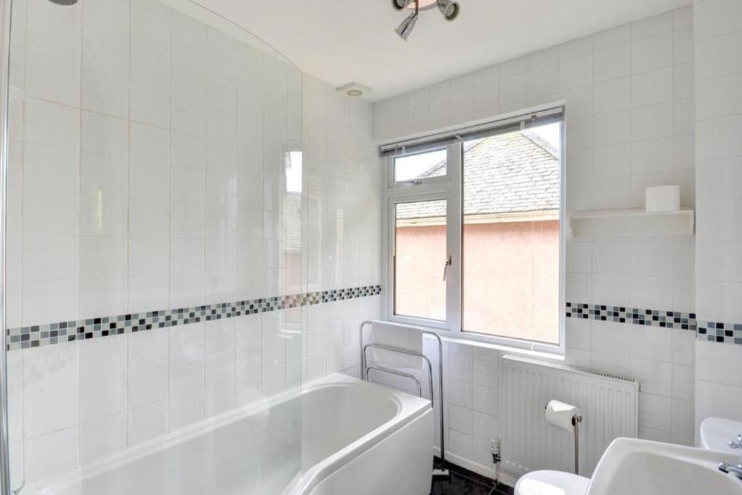 Photo of Bathroom in West Looe