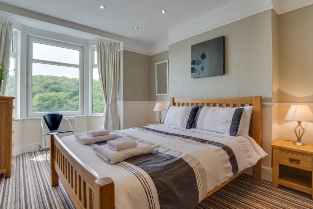 Photo of Bedroom in Looe