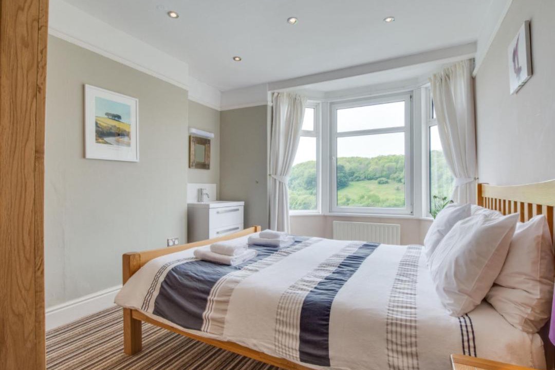 Photo of Bedroom in Looe