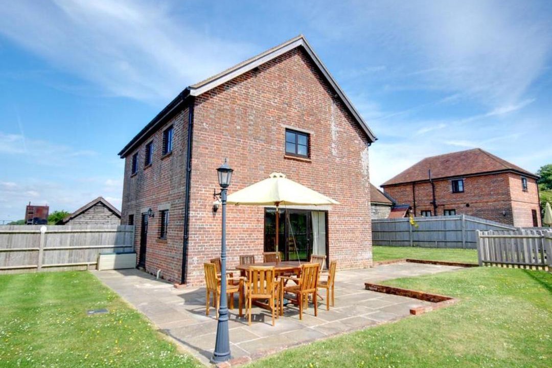 Photo of Buildings in Cranbrook