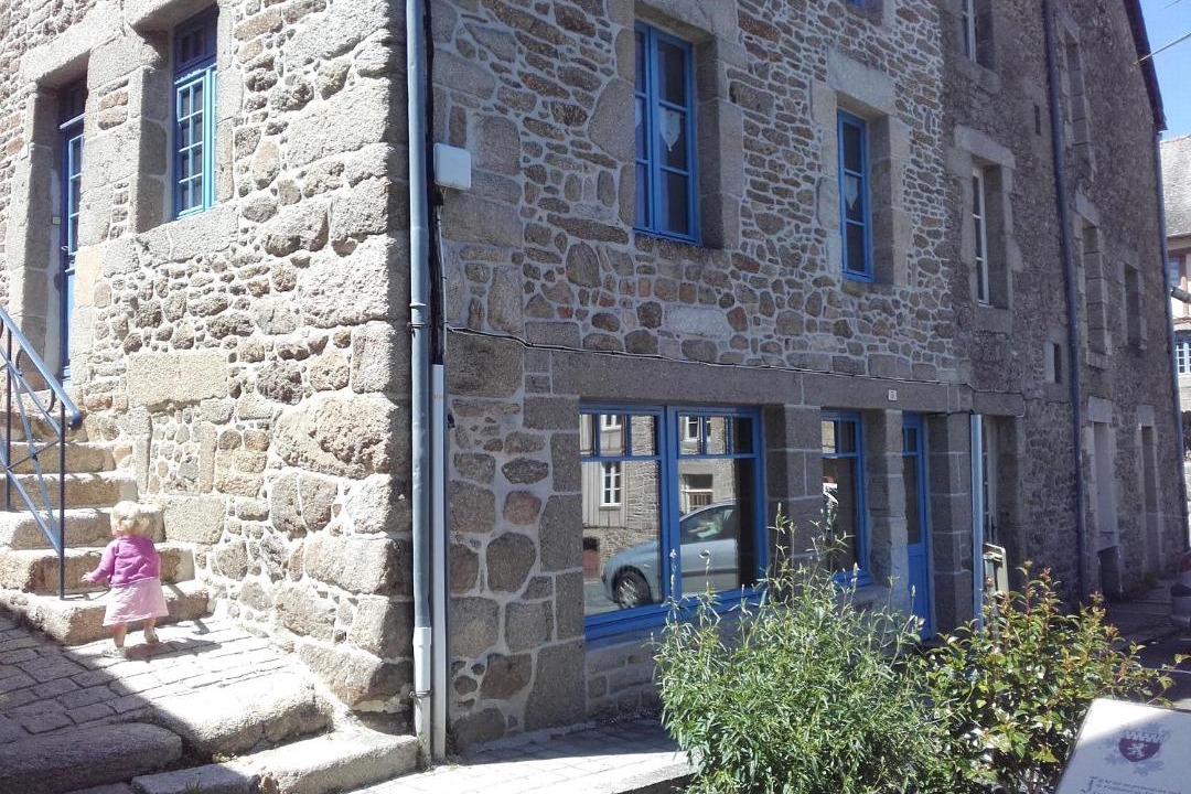Photo of Buildings in Moncontour